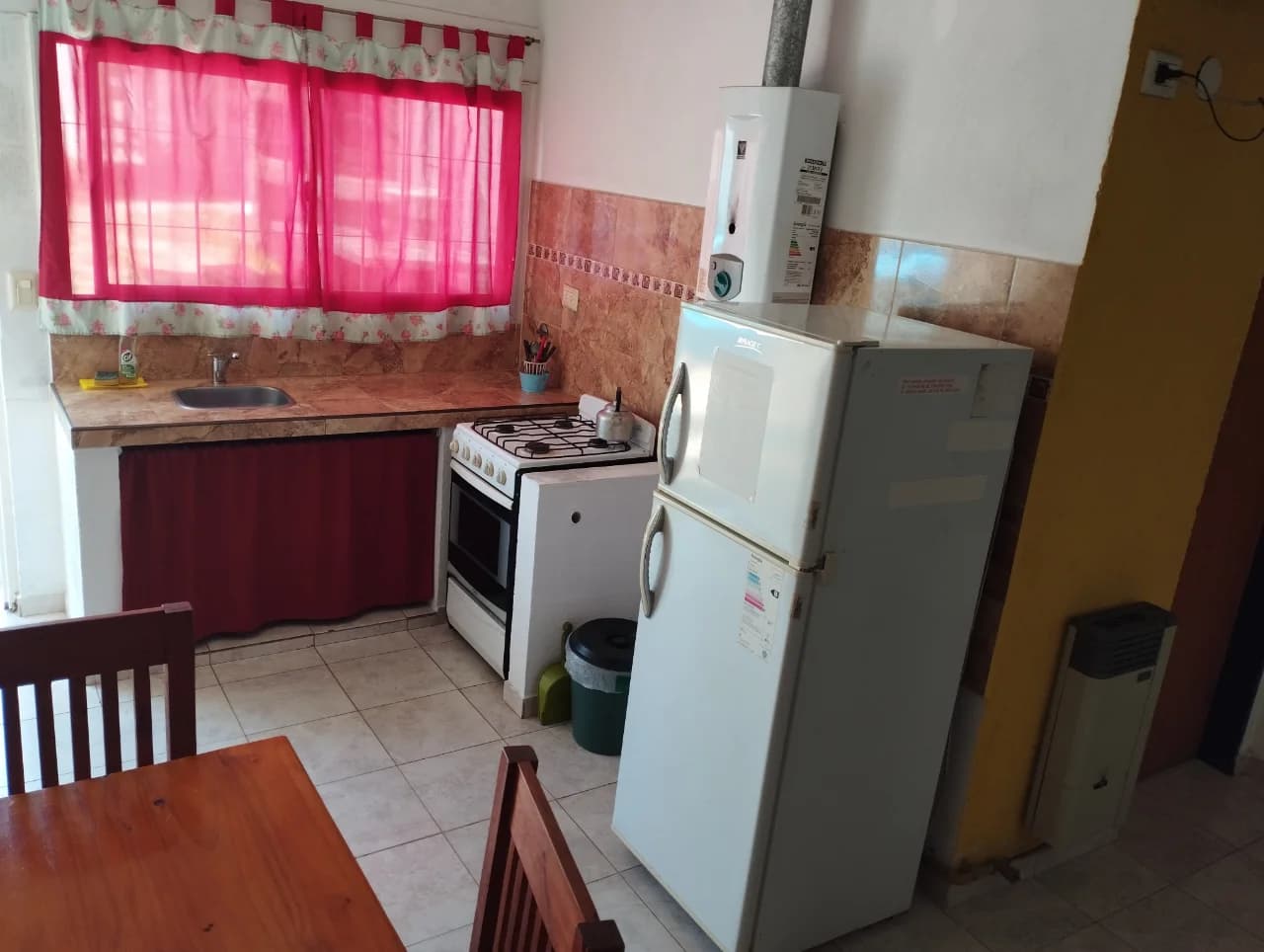 ALOJAMENTO 1 - Imagen 1